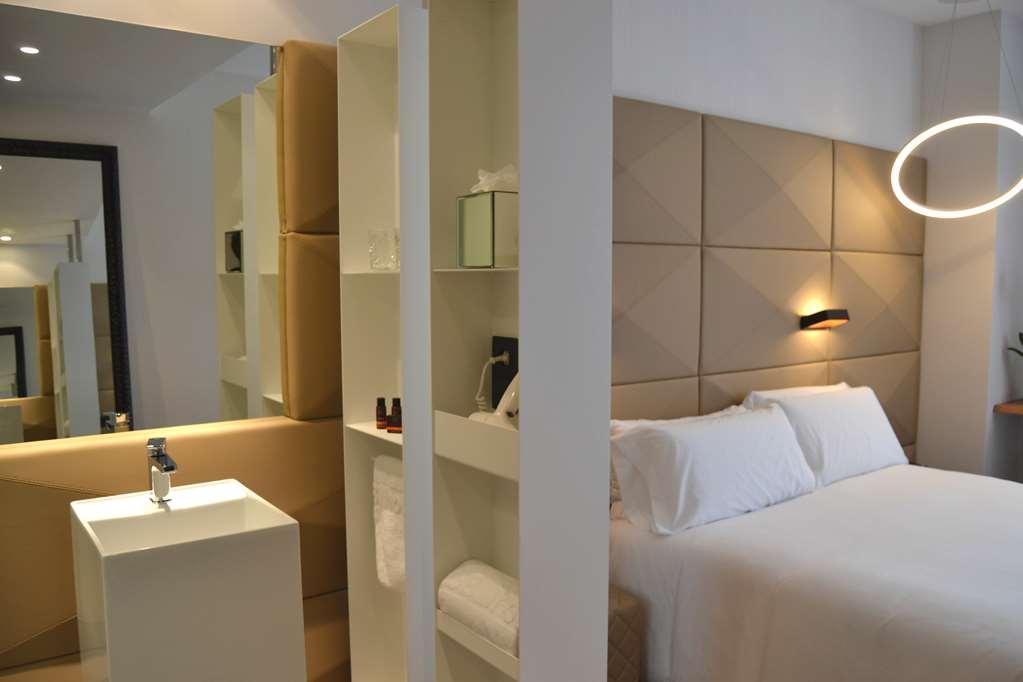 Hotel Sb Glow バルセロナ 部屋 写真